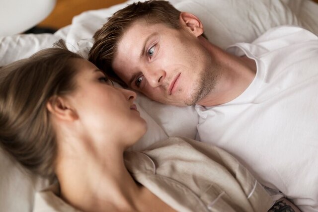 dấu hiệu đàn ông ham muốn tình dục